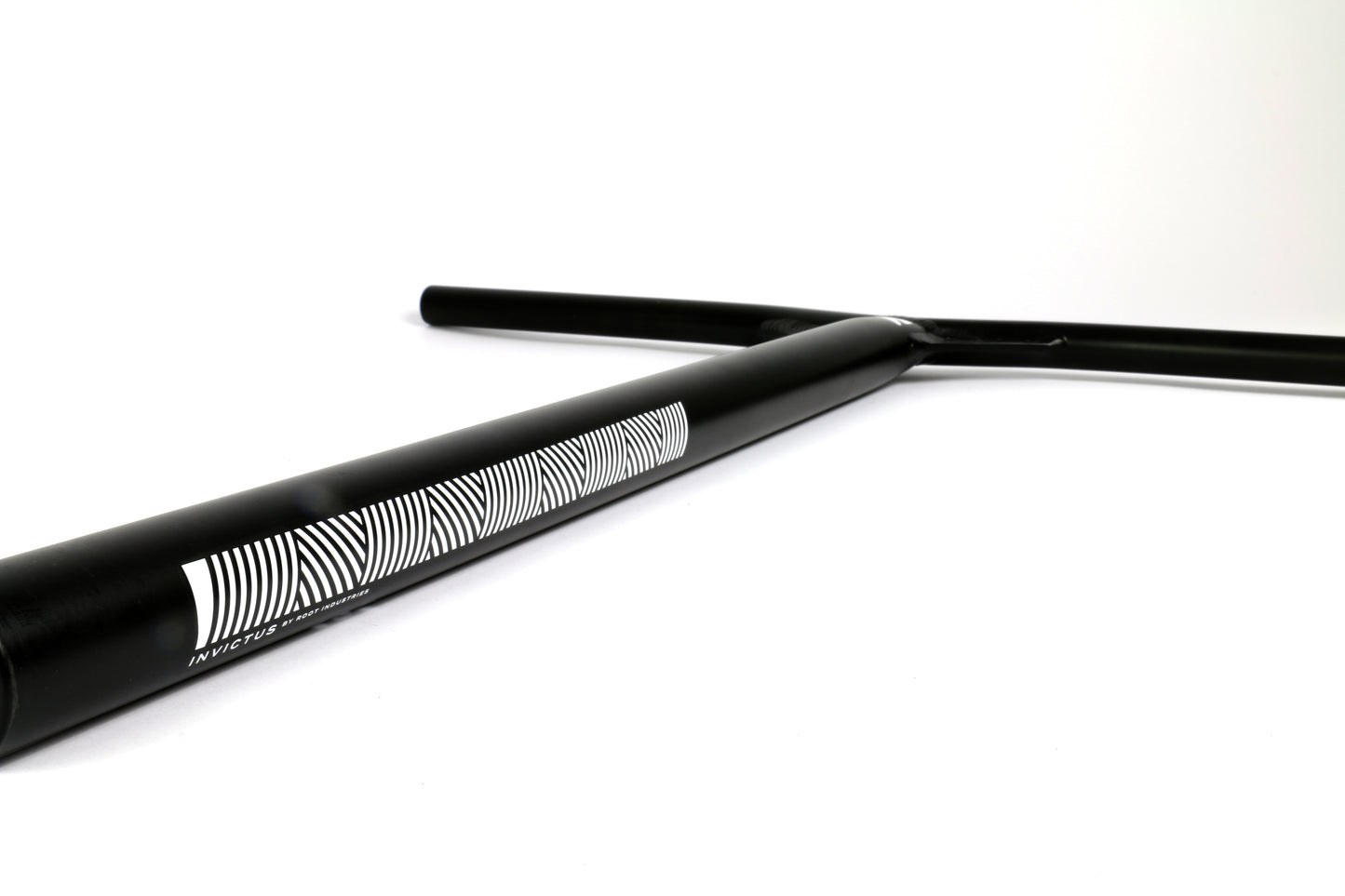 Root Industries Invictus HMA 610mm Y-Bar - Black